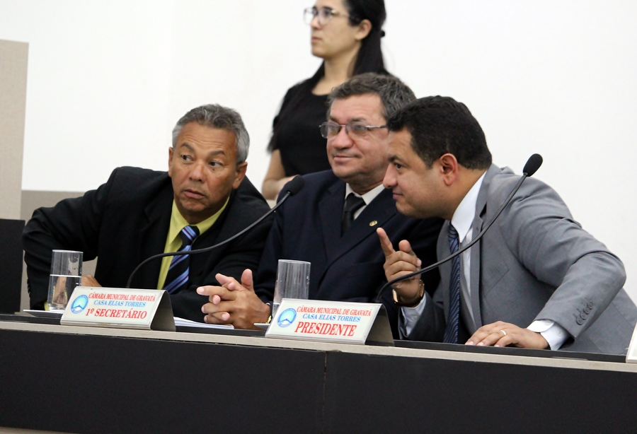 Vereadores comentam aprovação. Foto: Gilvan Silva