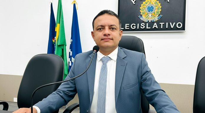Léo do Ar solicita retorno urgente do plantão 24 horas da Delegacia de Gravatá