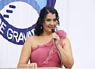 Ninha Professora destaca importância do Outubro Rosa e do autocuidado