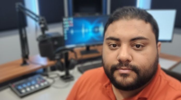 Rádio Hoje adota padrão inspirado na Antena 1 nas madrugadas semanais