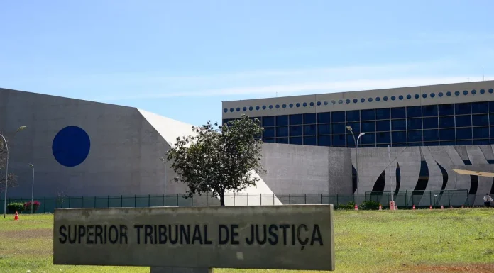 Prefeitura de Gravatá perde no TJPE, recorre ao STJ e sofre nova derrota
